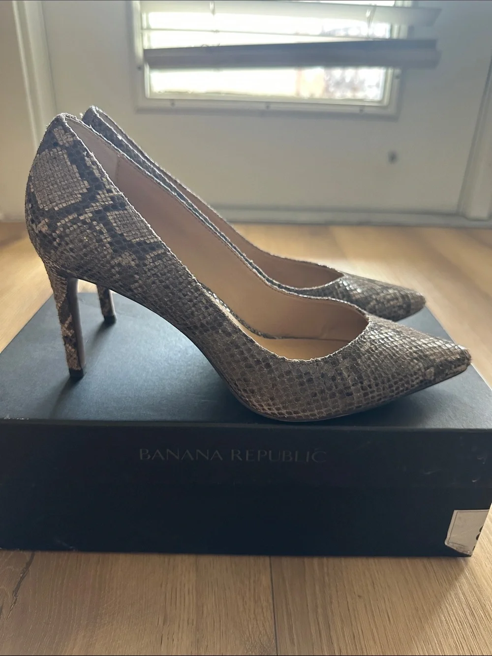 Banana Republic Madison Snake-Print Pointed Pumps in Gray and Black